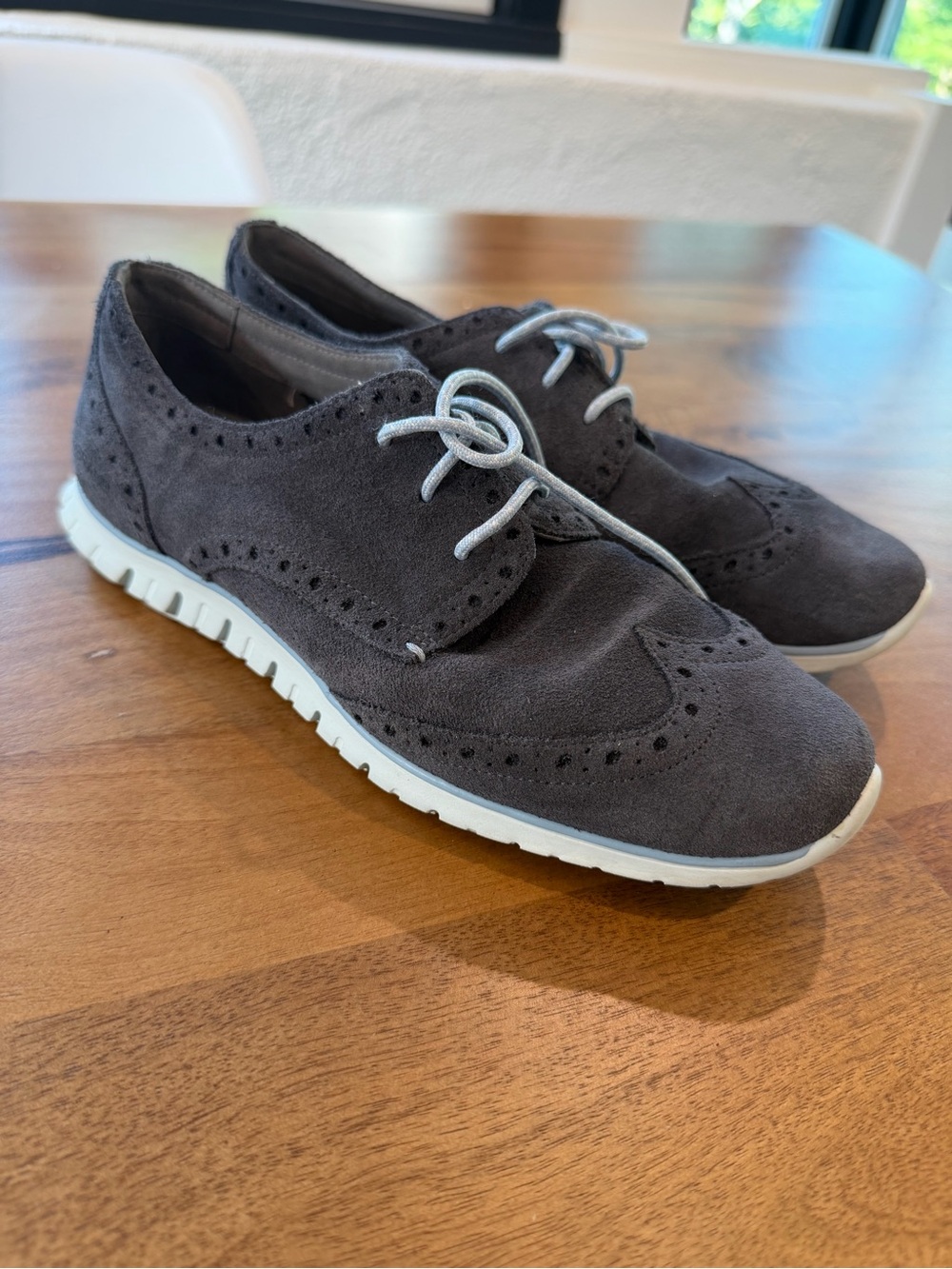 Cole Haan Women’s Suede ZeroGrand Slate Gray  Sneakers with White Sole Size 7.5